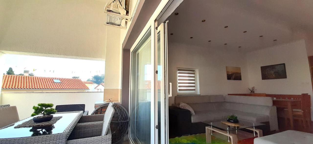 Apartments Hajl Крк Екстер'єр фото