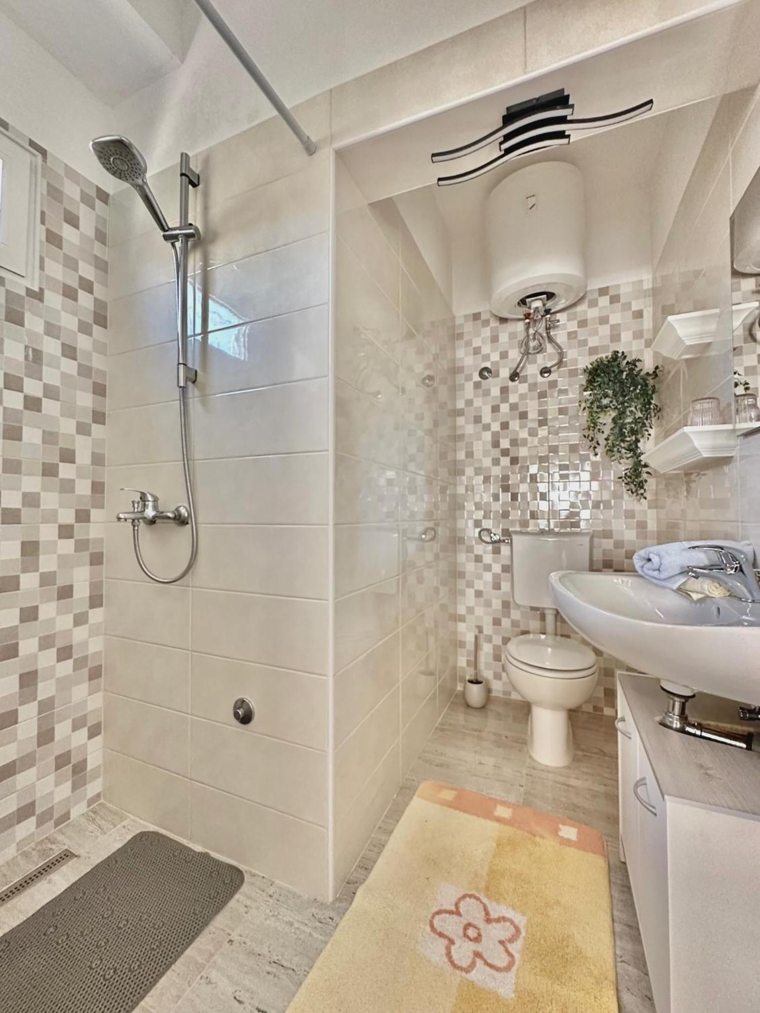 Apartments Hajl Крк Екстер'єр фото