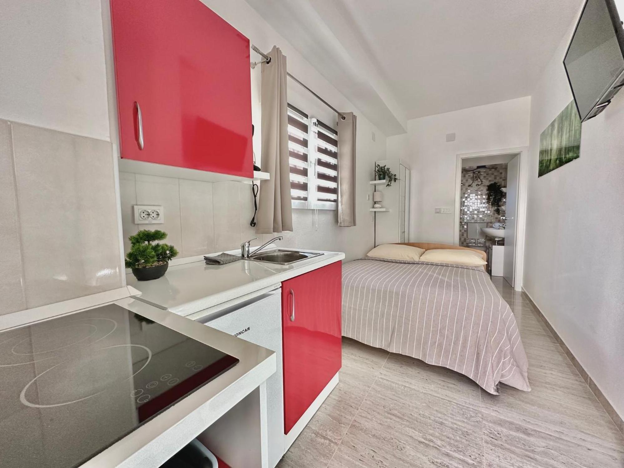 Apartments Hajl Крк Екстер'єр фото