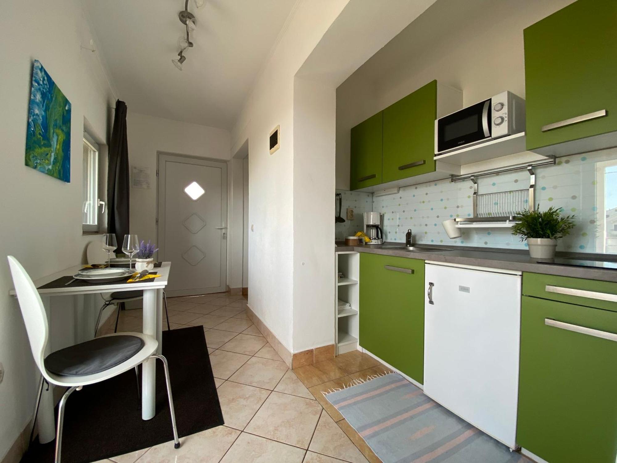 Apartments Hajl Крк Екстер'єр фото