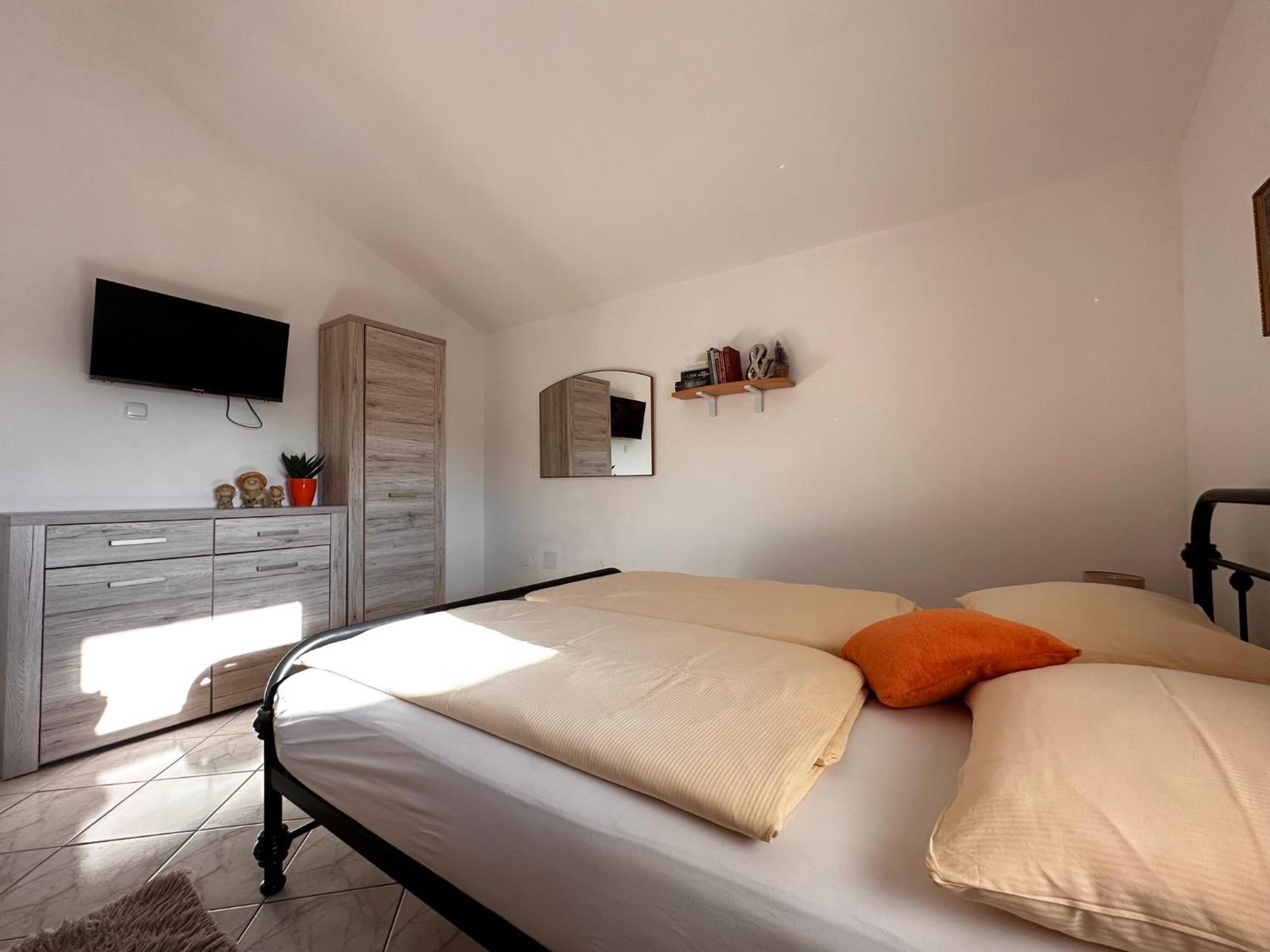 Apartments Hajl Крк Екстер'єр фото