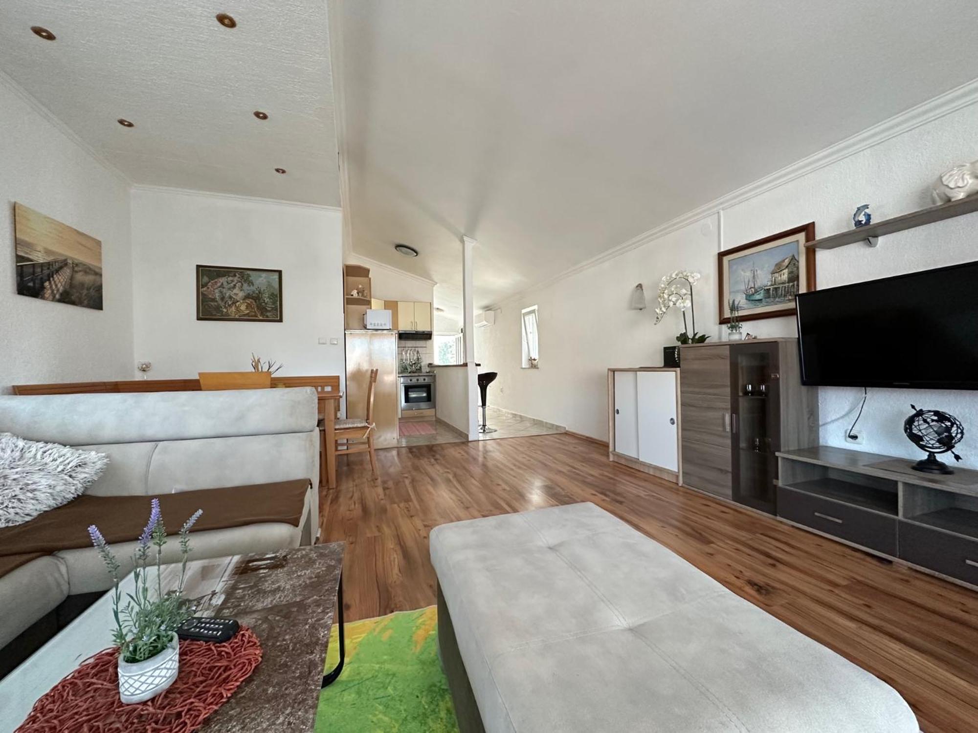 Apartments Hajl Крк Екстер'єр фото